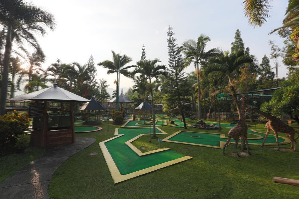 Royal Safari Garden Resort And Convention Bogor Kültér fotó